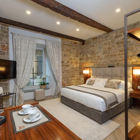 โดนาติ ลักชัวรี ทาวเวอร์ Hotel ฟลอเรนซ์ ภายนอก รูปภาพ