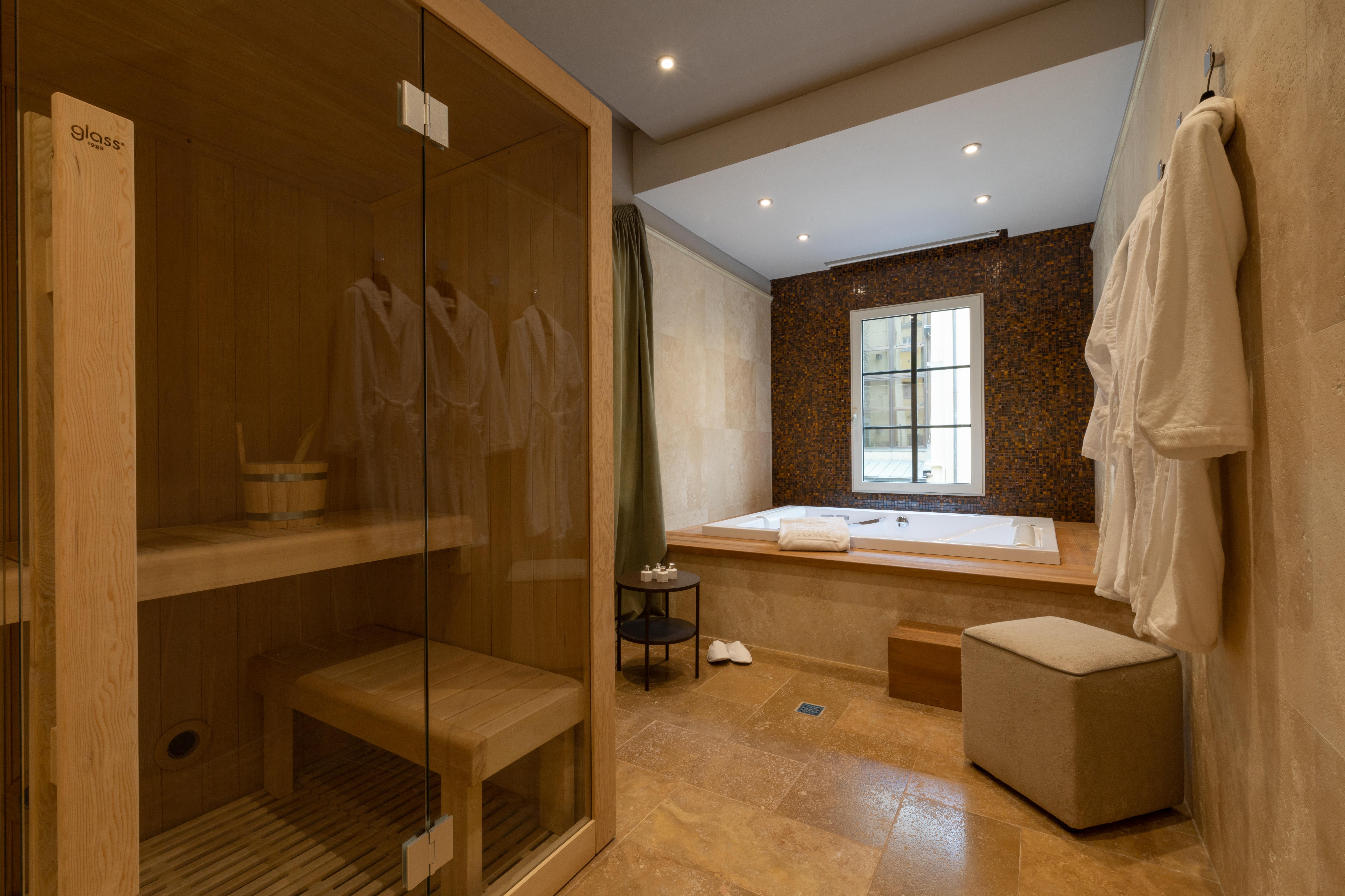 โดนาติ ลักชัวรี ทาวเวอร์ Hotel ฟลอเรนซ์ ภายนอก รูปภาพ